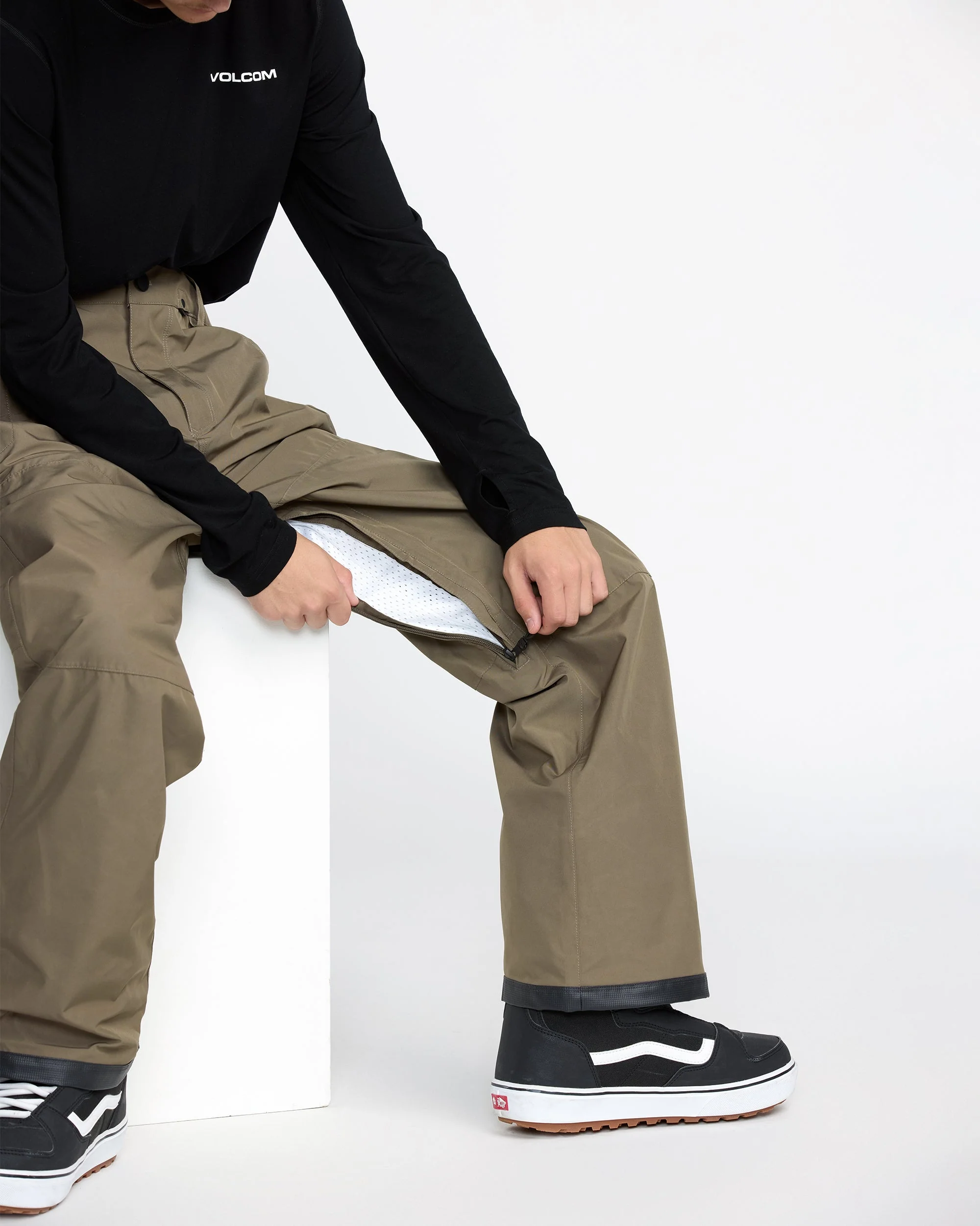 Men's Dua Gore-Tex Pants - Image 6