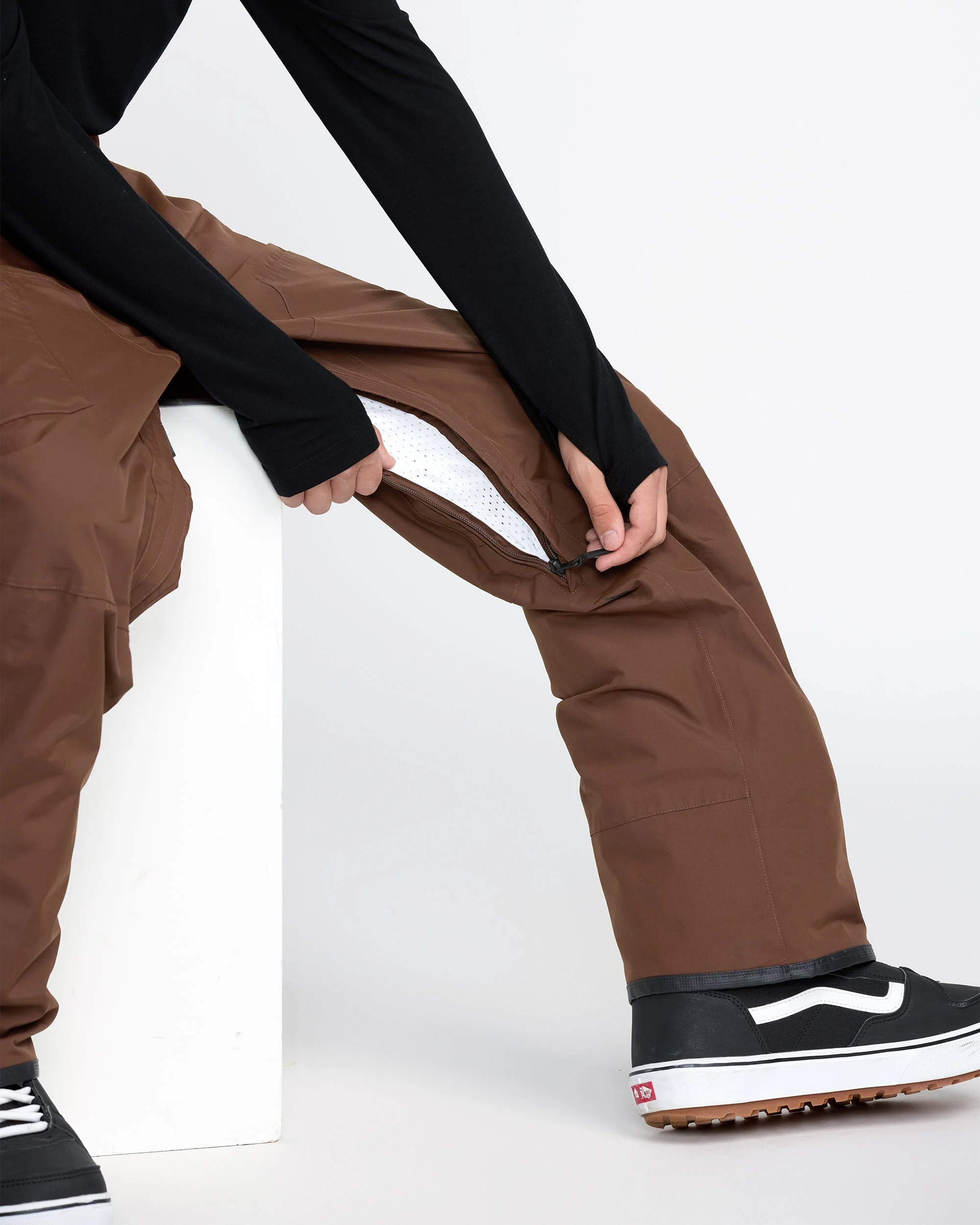 Men's L Gore-Tex Pants - Image 5