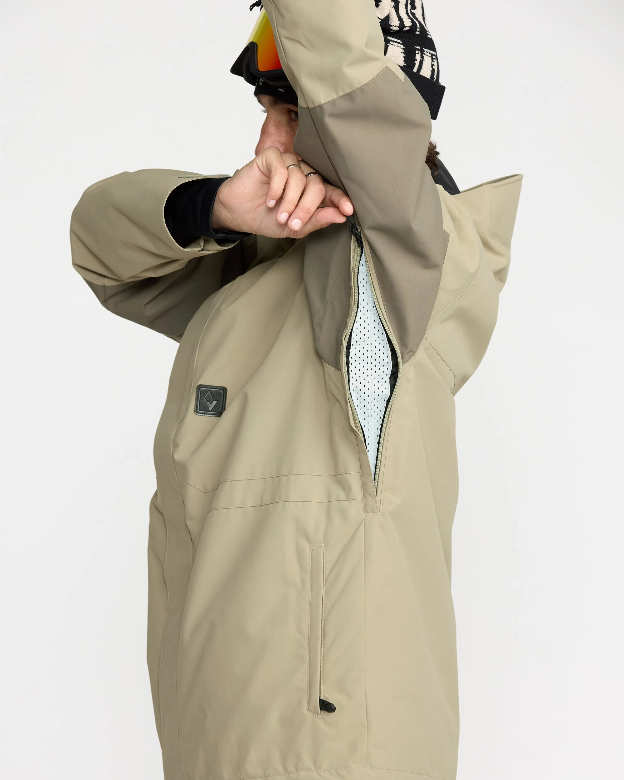 Men's Primry Insulated Jacket - Image 10