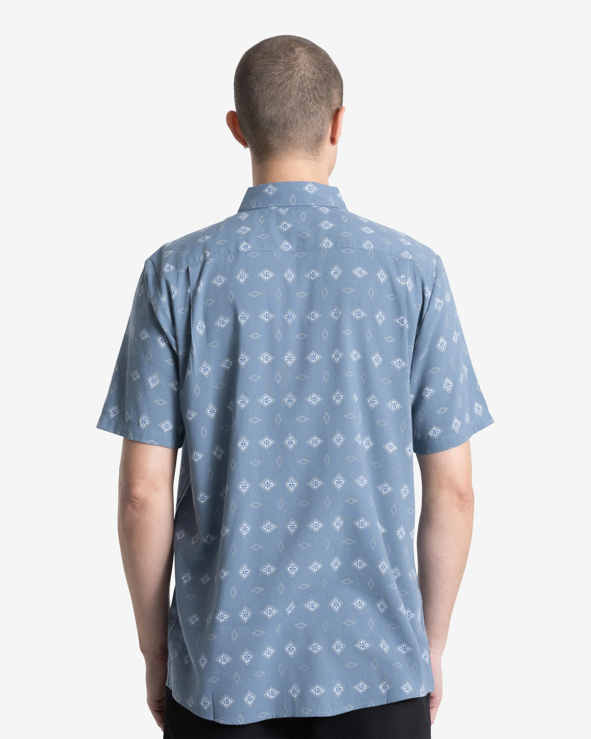 Men's Trusted Short Sleeve Shirt - Image 2