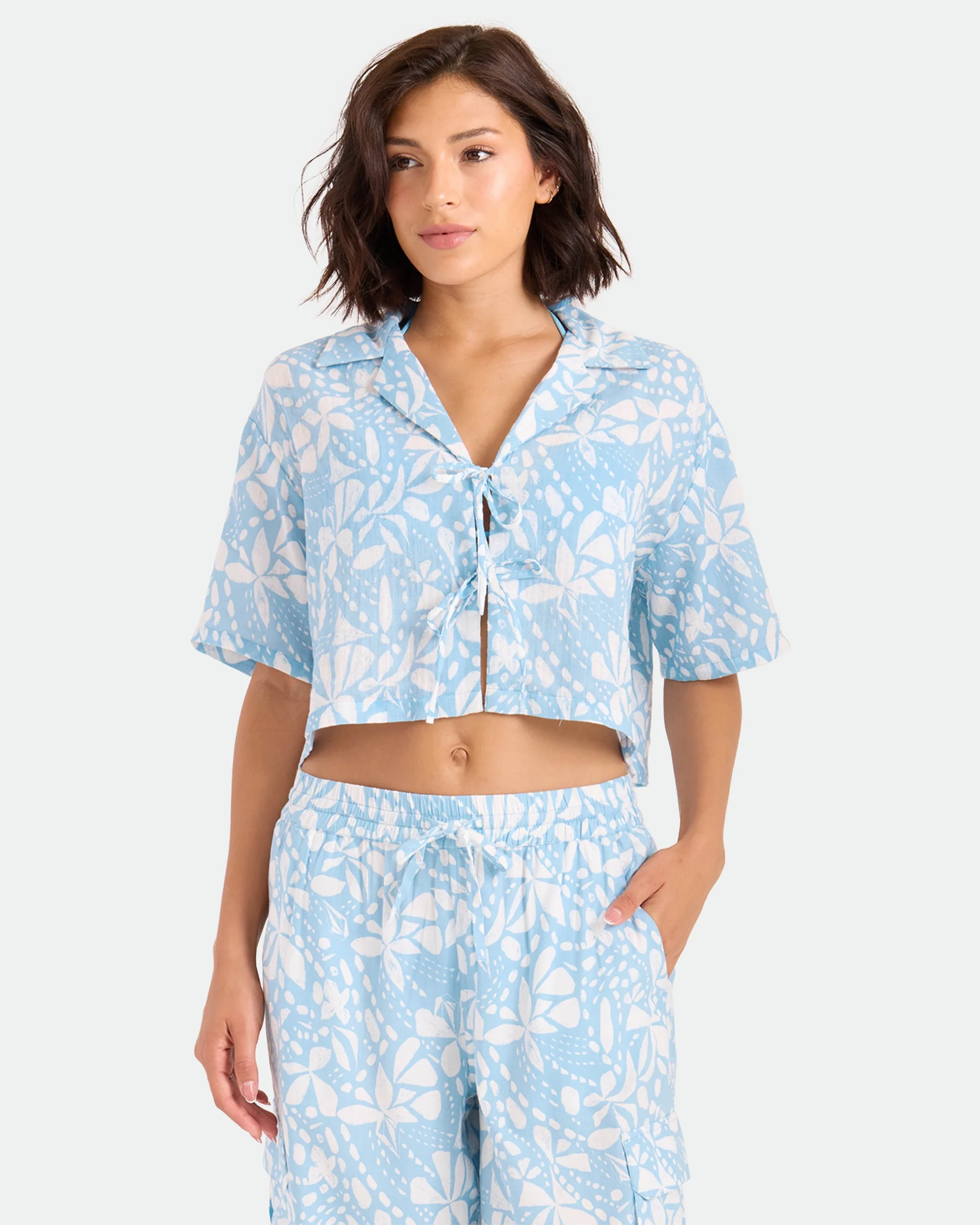 Women's Tied Up Crop Shirt