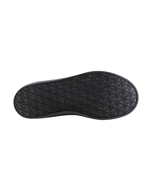 Women's True Soft Toe Water and Slip Resistant Work Sneakers - Image 5