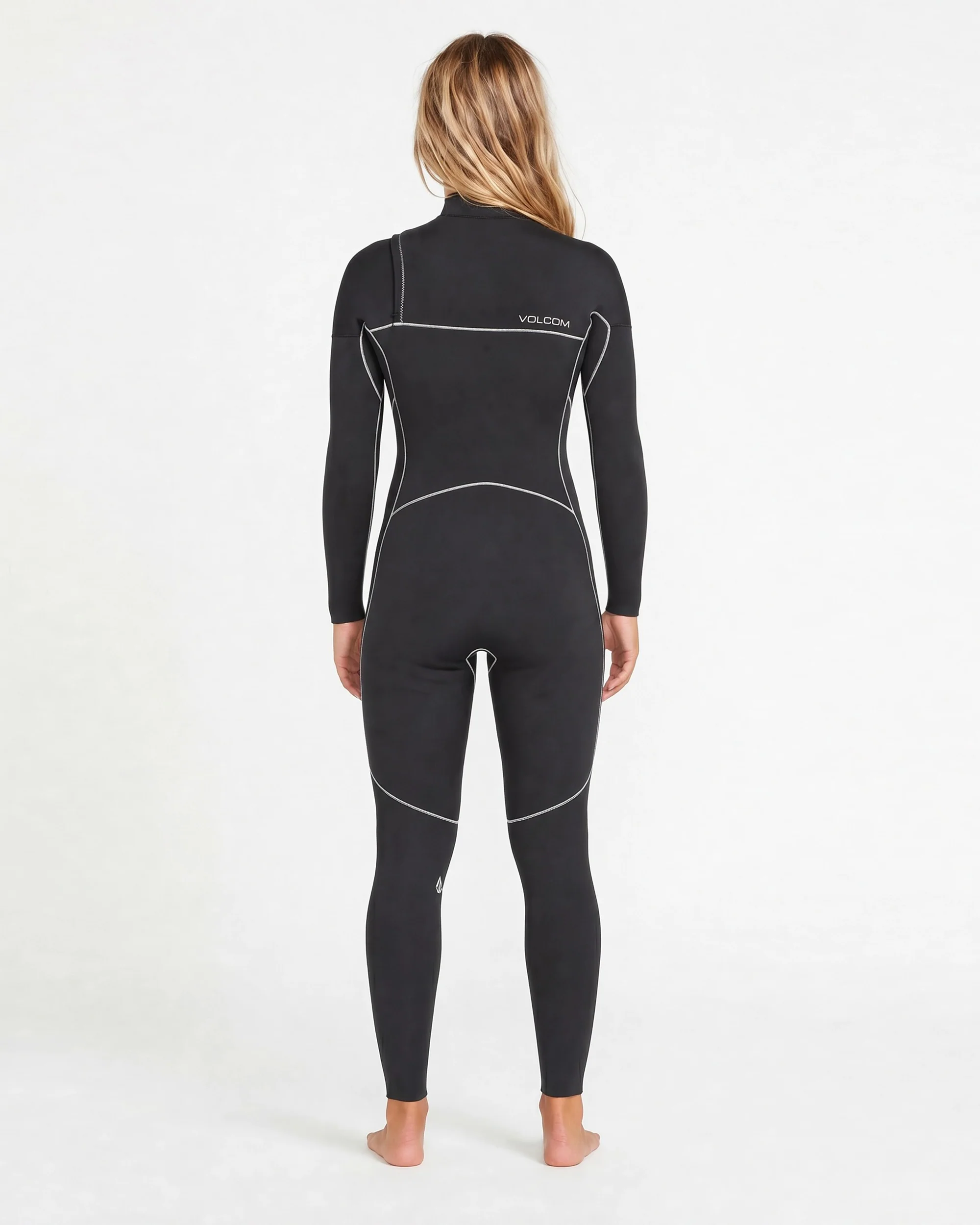 Women's 4/3MM Modulator Chest Zip Hooded Full Wetsuit - Image 2