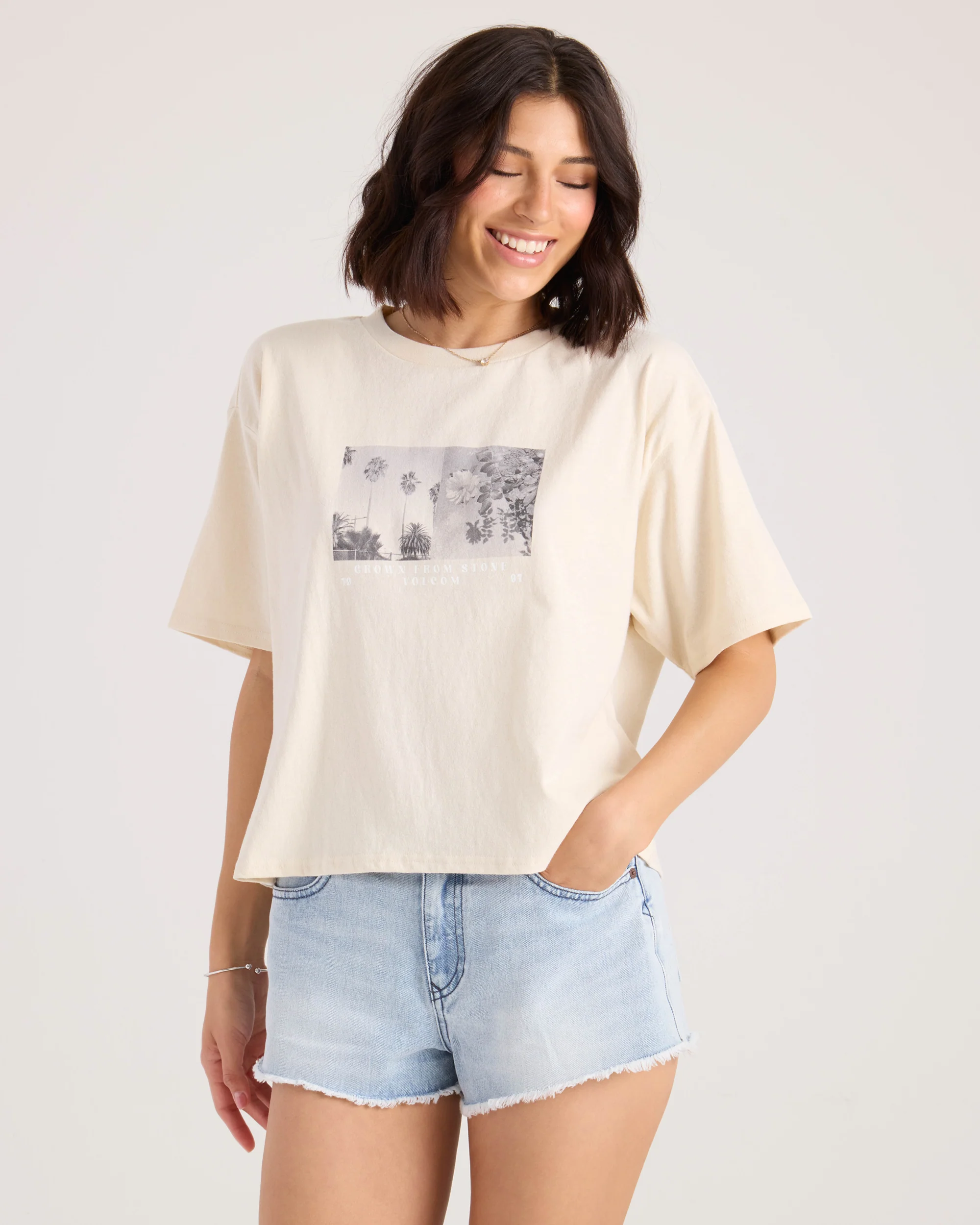 Women's Bliss Tee - Image 3